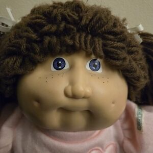 Cabbage Patch Kids Doll Birth Certificate --Date of Birth 11/1/82